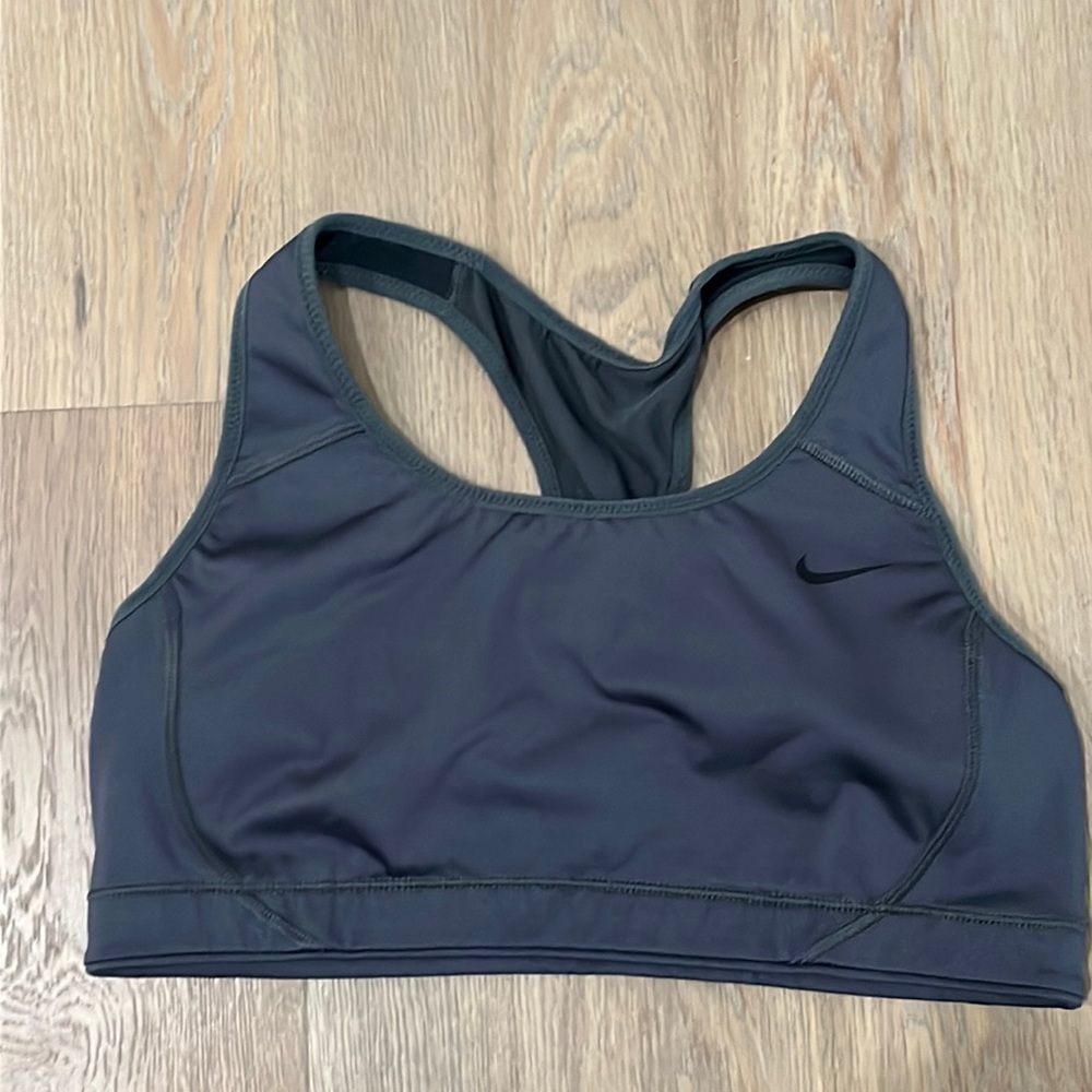 Nike Gray sports bra size M